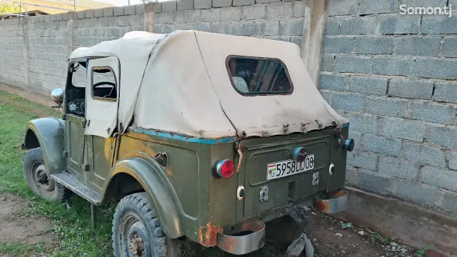 ГАЗ 69 1952 · 2.0 MT