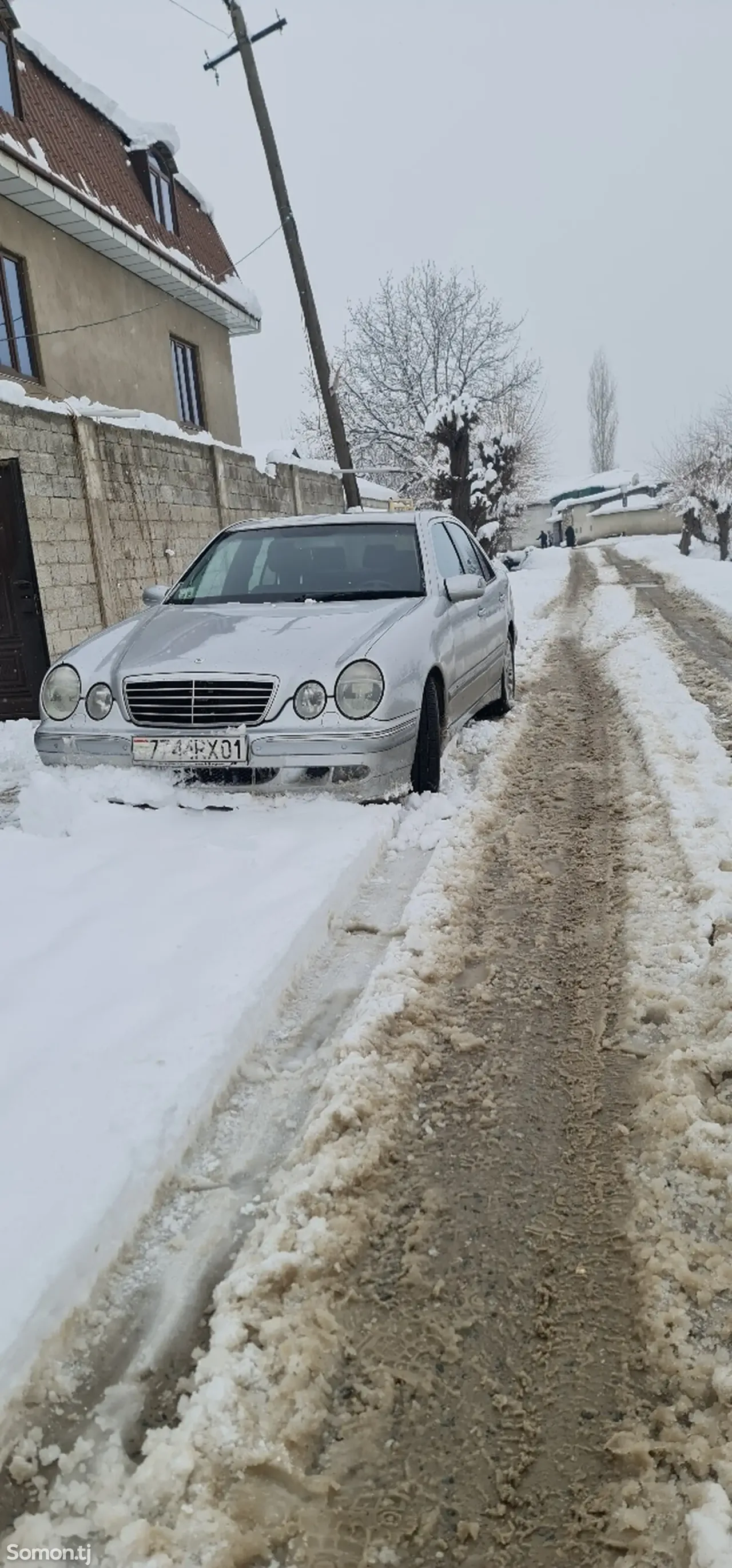 Mercedes-Benz E class 1999 · 2.4 AT