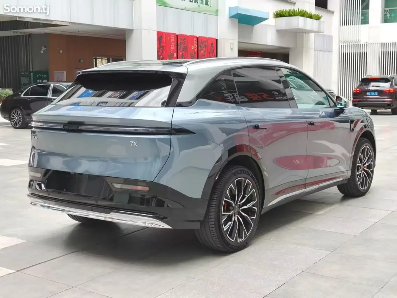 Zeekr 7X 2025 · AT