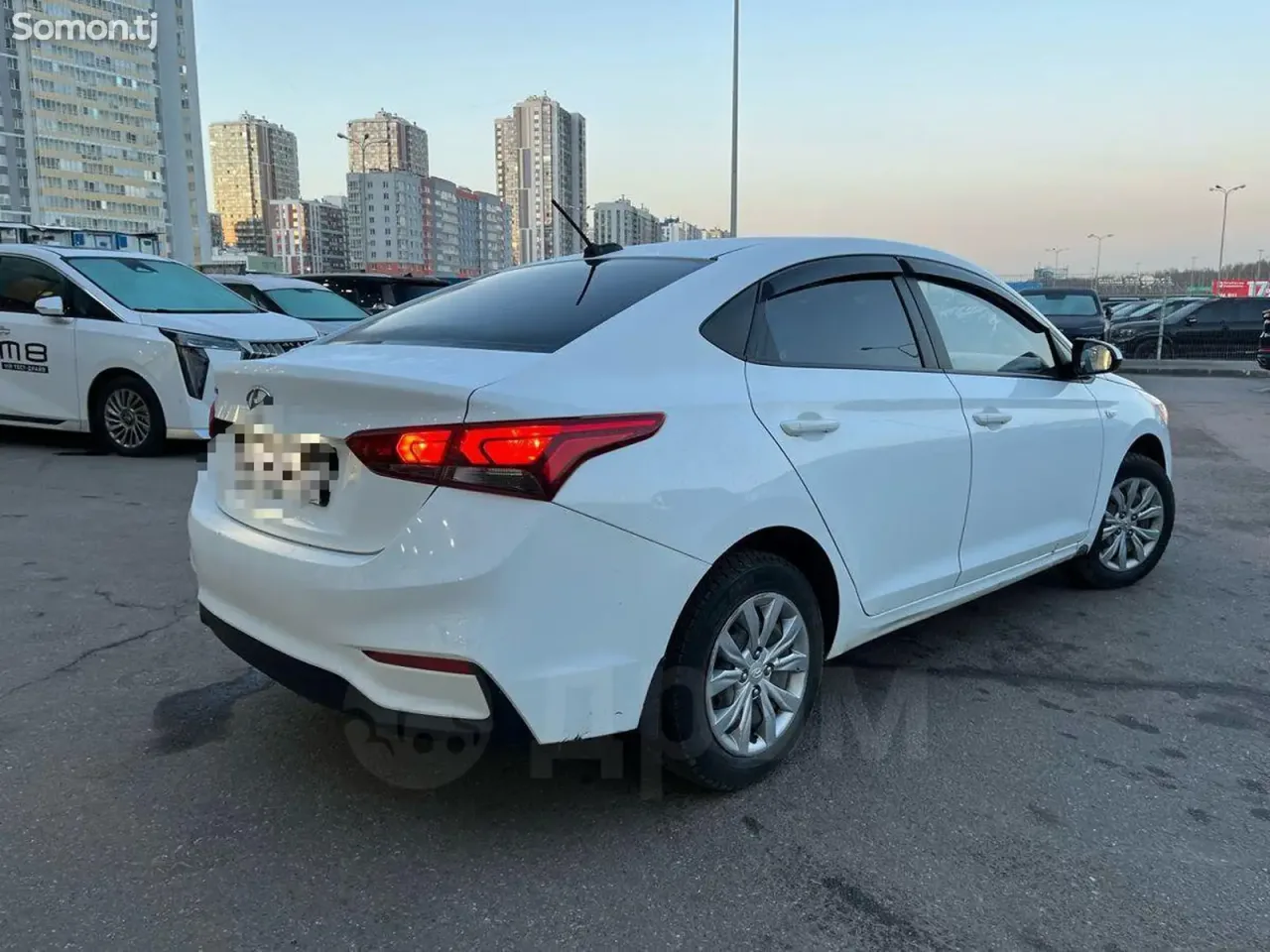 Hyundai Solaris 2019 · 1.4 MT