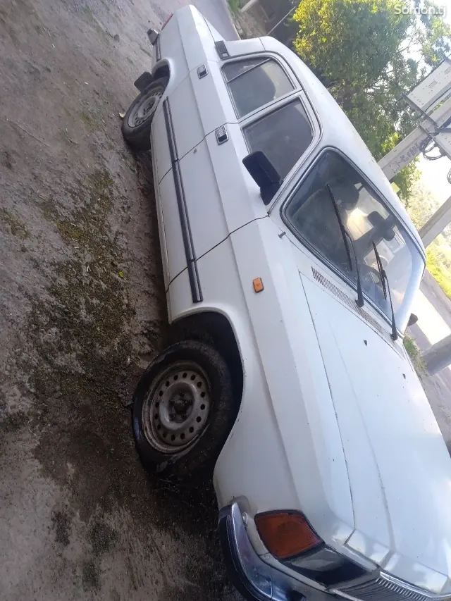 ГАЗ 3102 2002 · 2.4 MT
