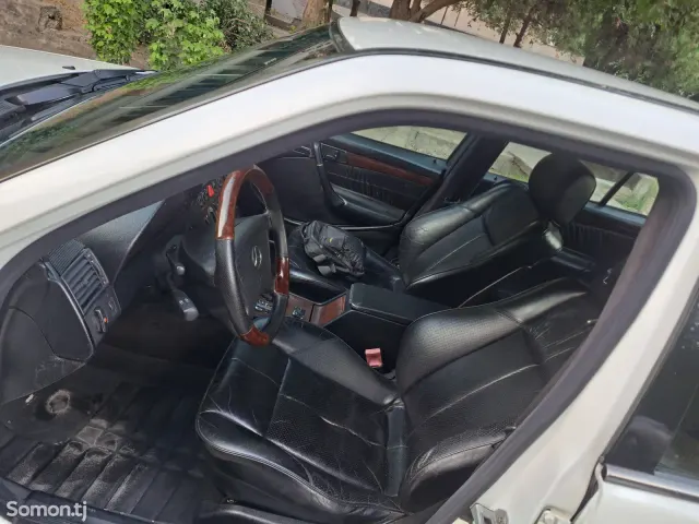 Mercedes-Benz C class 1999 · 2.4 AT