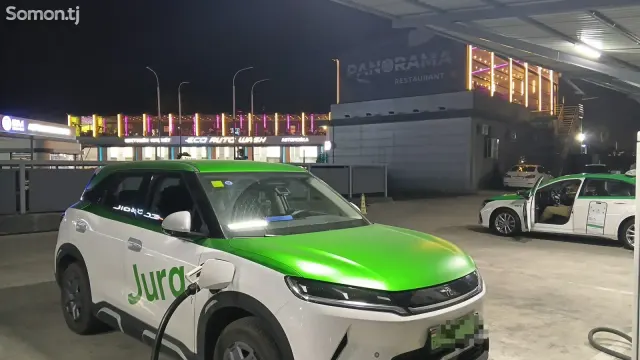 BYD Yuan Up 2025 · AT