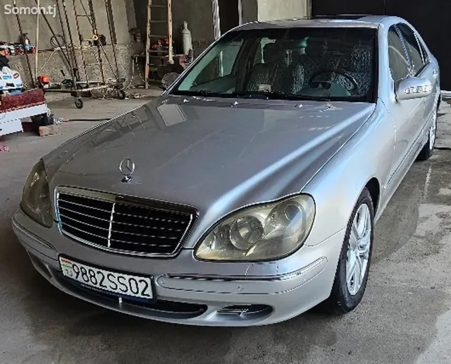 Mercedes-Benz S class 2002 · 3.2 AT