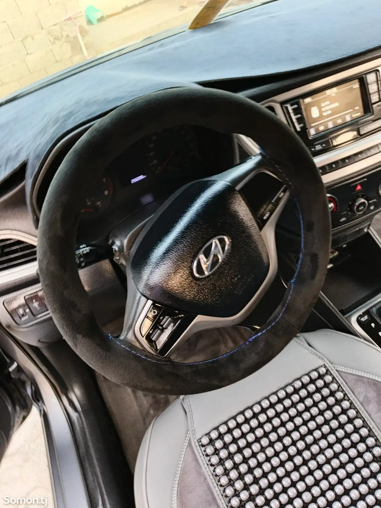 Hyundai Solaris 2019 · 1.6 AT