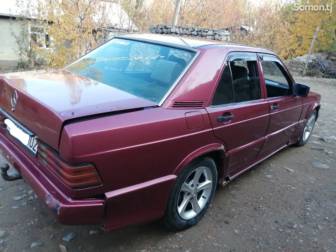 Mercedes-Benz W201 1992 · 2.2 MT