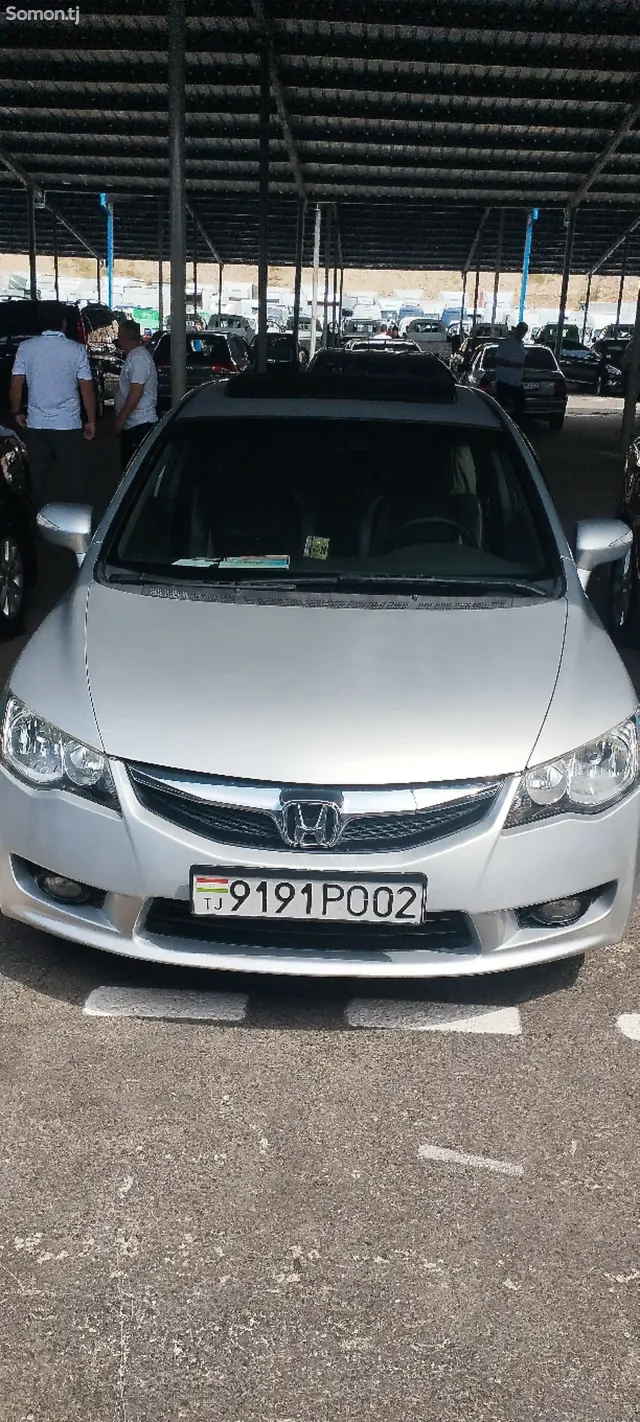 Honda Civic 2007 · 2.0 AT