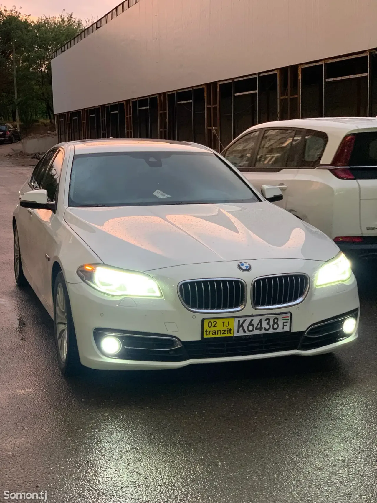BMW 5 series 2014 · 2.0 AT