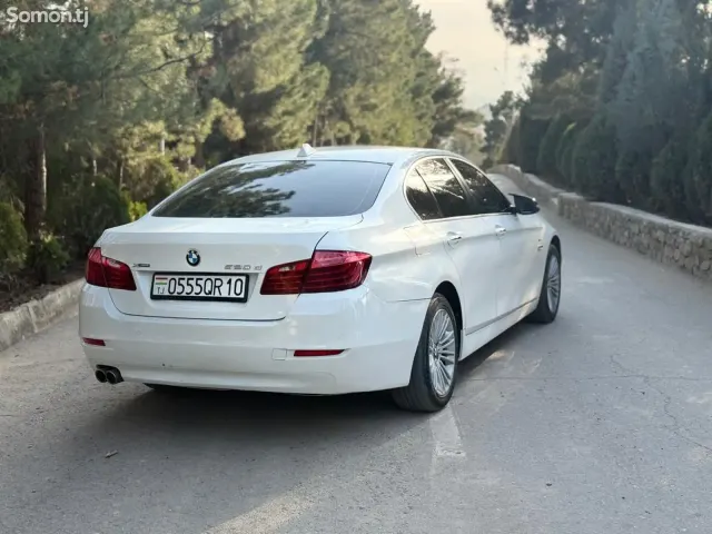 BMW 5 series 2014 · 2.0 AT