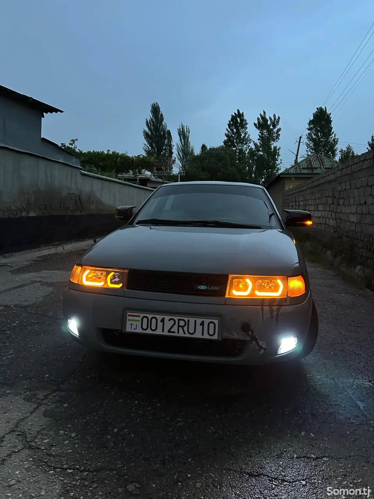 Lada (ВАЗ) 2112 2005 · 1.6 MT