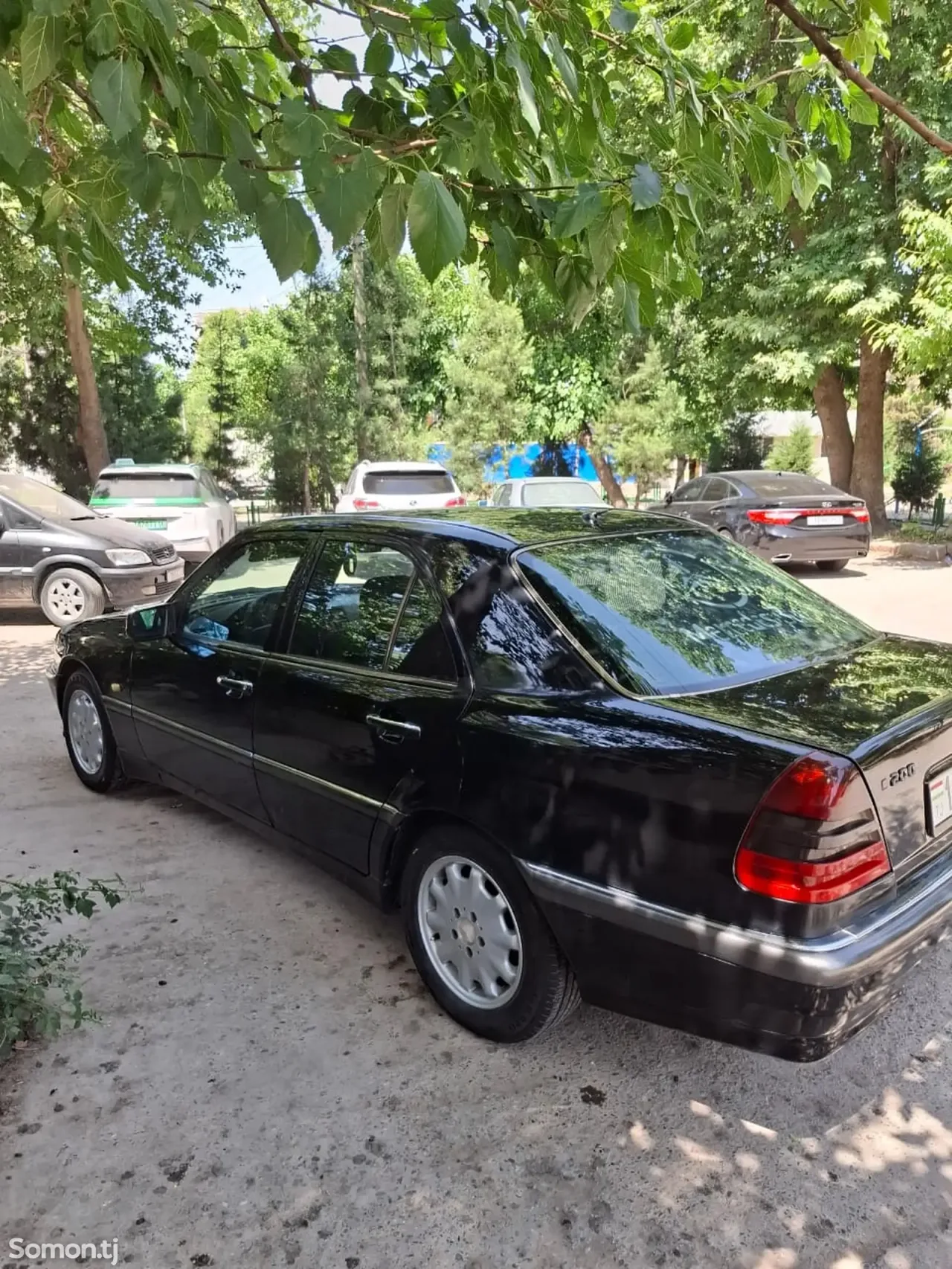 Mercedes-Benz C class 2000 · 2.0 MT