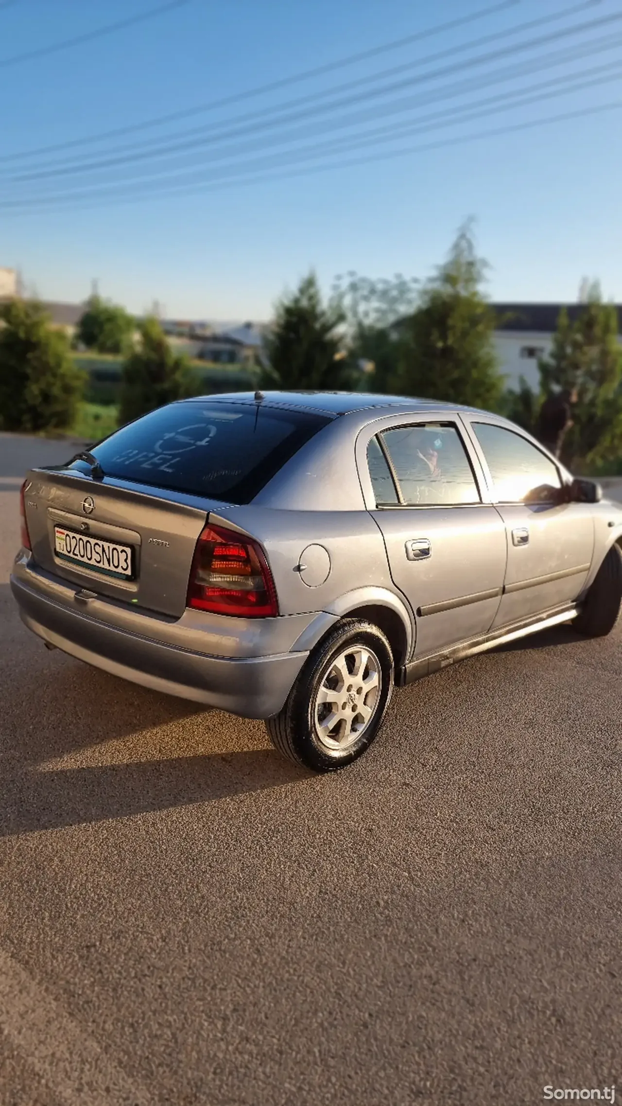 Opel Astra G 2001 · 1.6 MT
