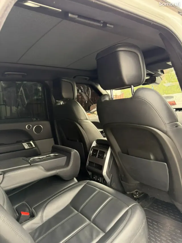 Land Rover Range Rover Sport 2019 · 3.5 AT