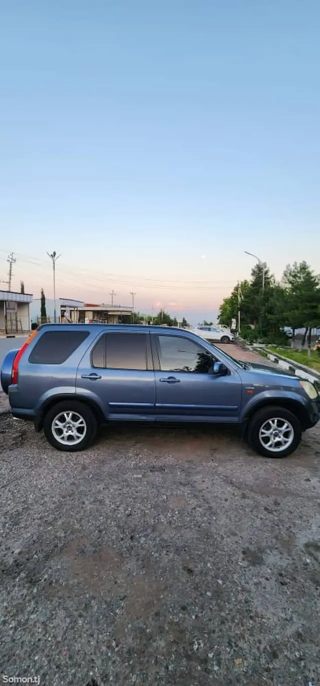 Honda CR-V 2003 · 2.0 MT