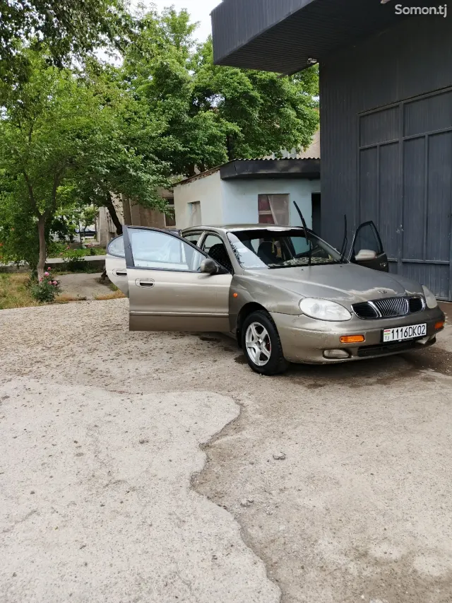 Daewoo Leganza 1998 · 1.8 MT