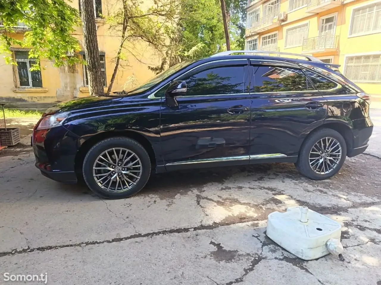 Lexus RX series 2011 · 3.5 AT