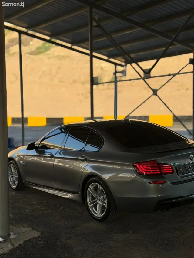 BMW 5 series 2015 · 2.0 AT