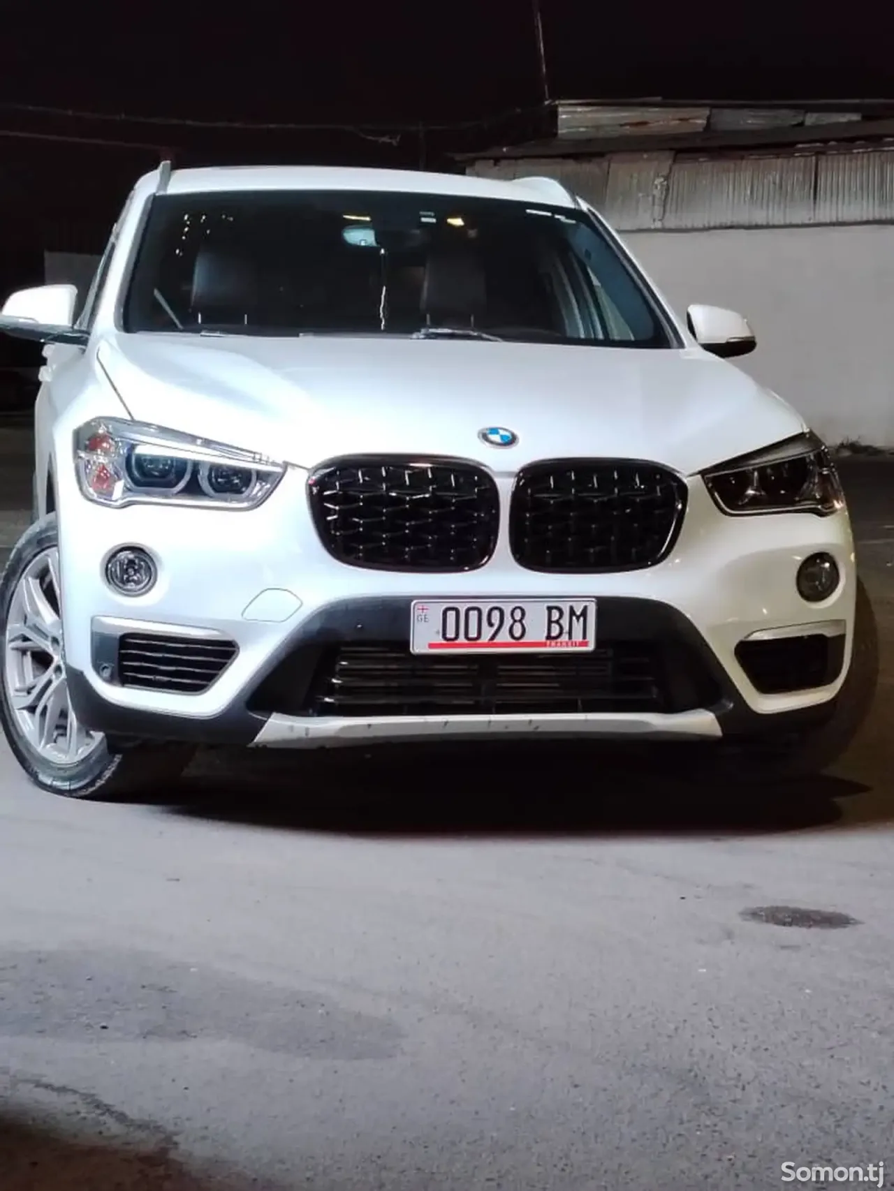 BMW X1 2018 · 2.0 AT