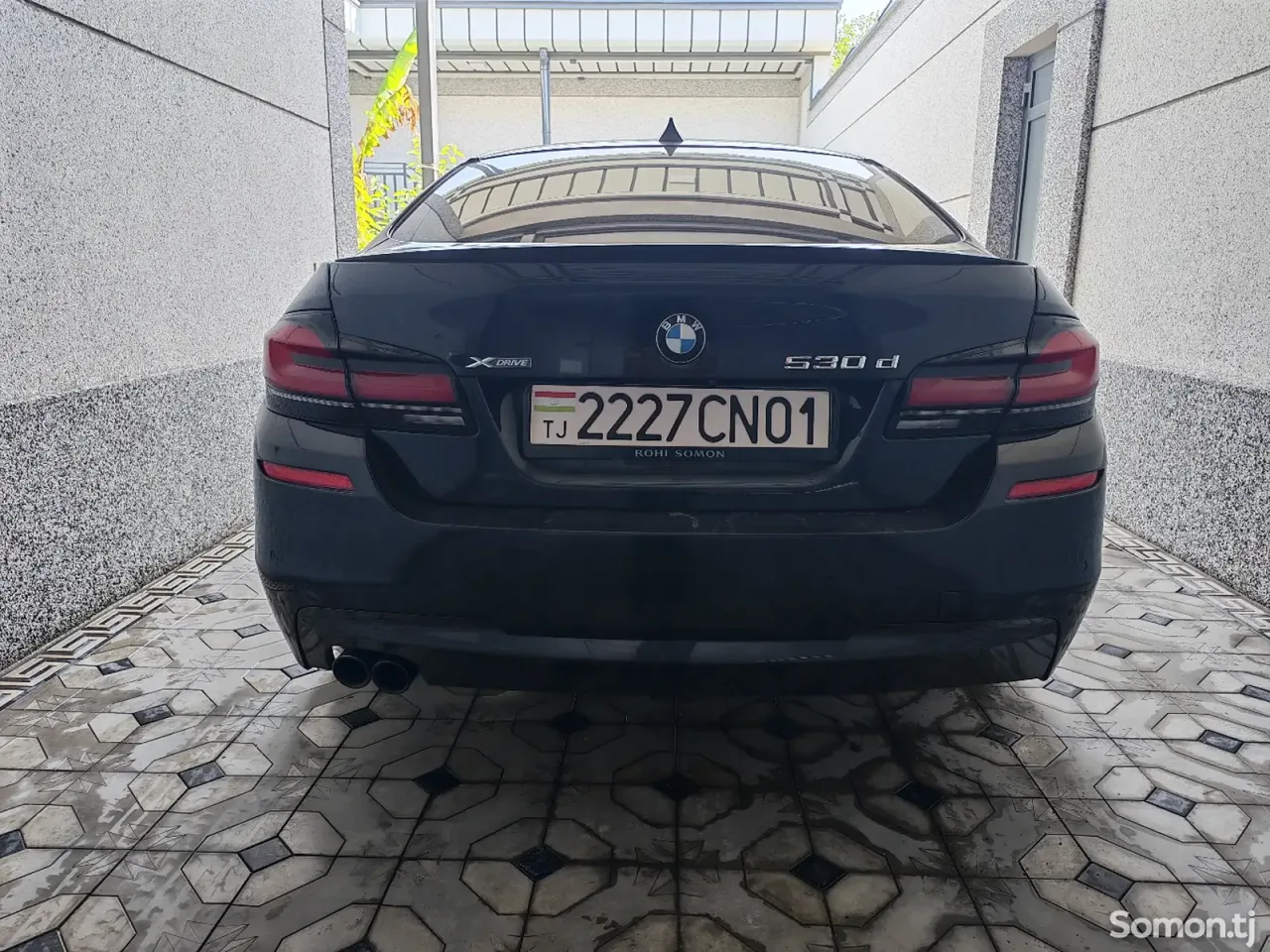 BMW 5 series 2014 · 3.0 AT