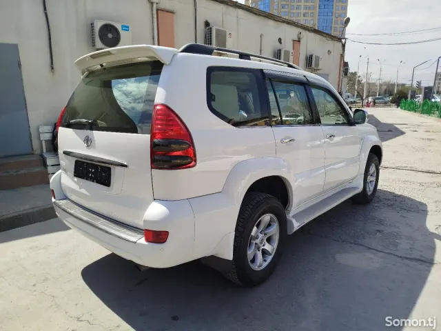 Toyota Land Cruiser Prado 2009 · 4.0 AT