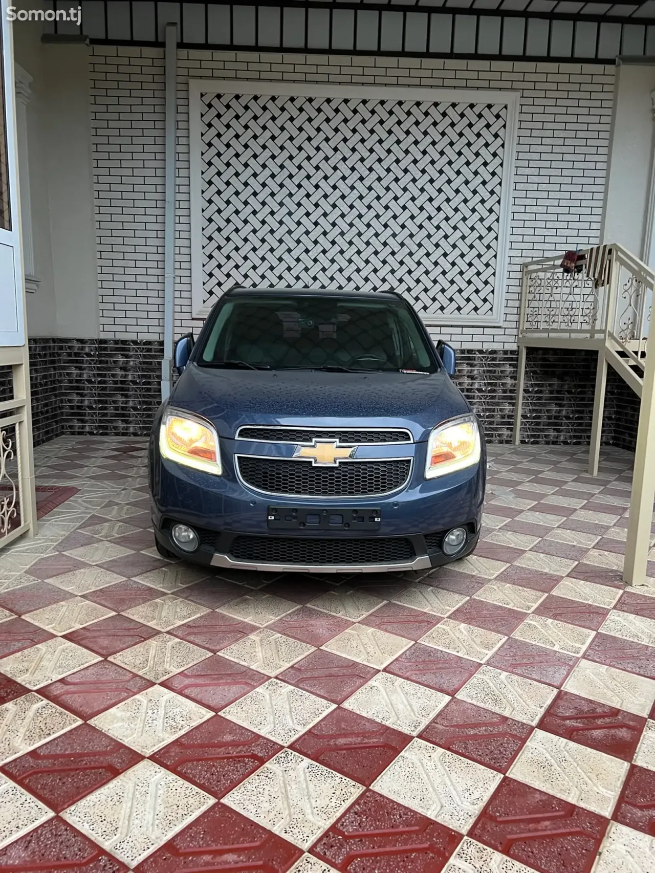 Chevrolet Orlando 2015 · 2.0 AT