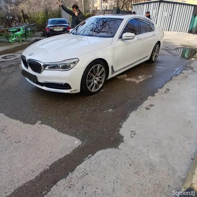 BMW 7 series 2017 · 3.0 AT