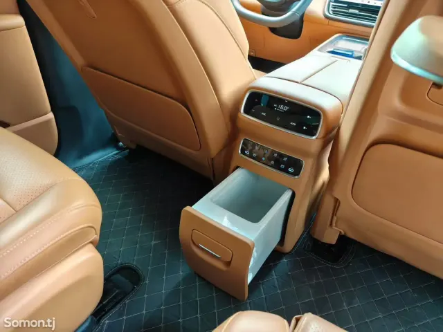 Dongfeng EP 008 2025 · 1.5 AT