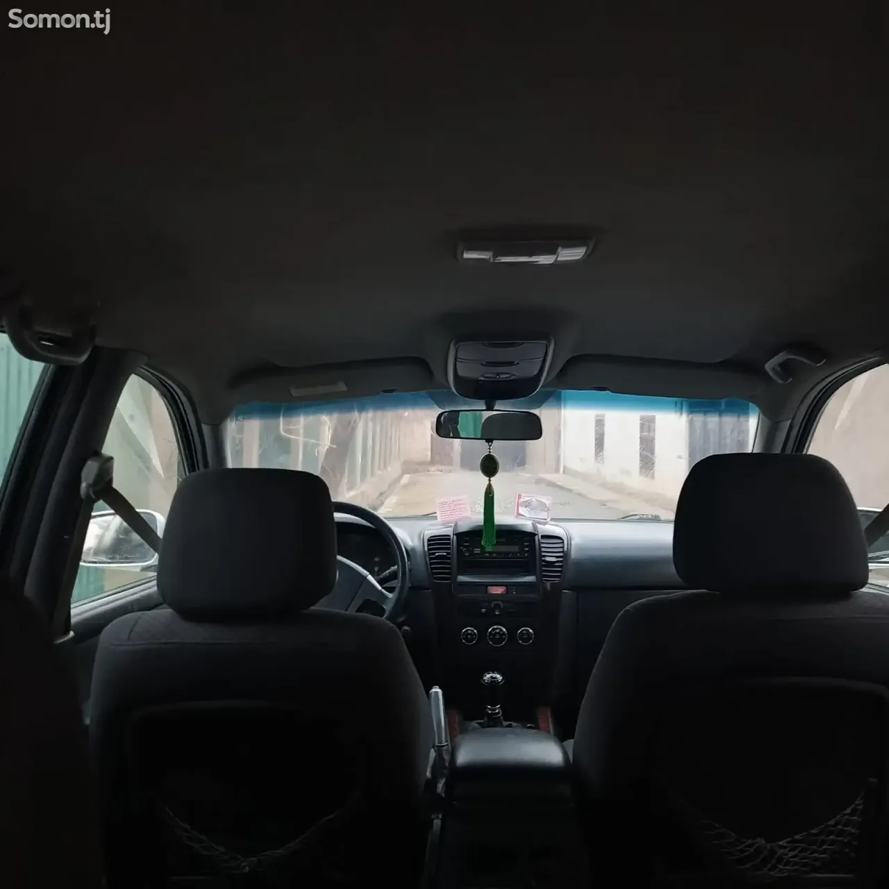Kia Sorento 2005 · 2.0 MT