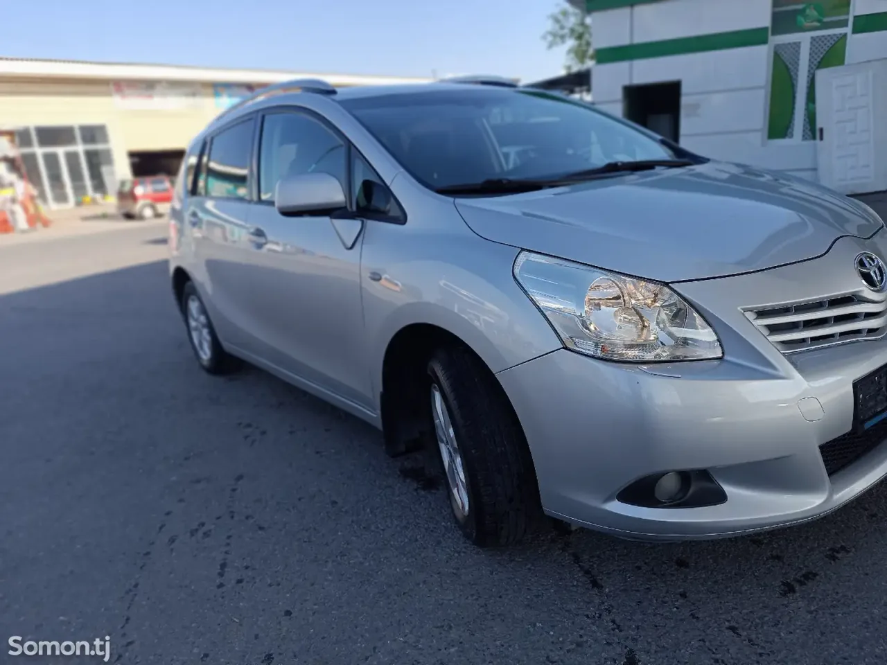 Toyota Corolla Verso 2009 · 1.9 MT