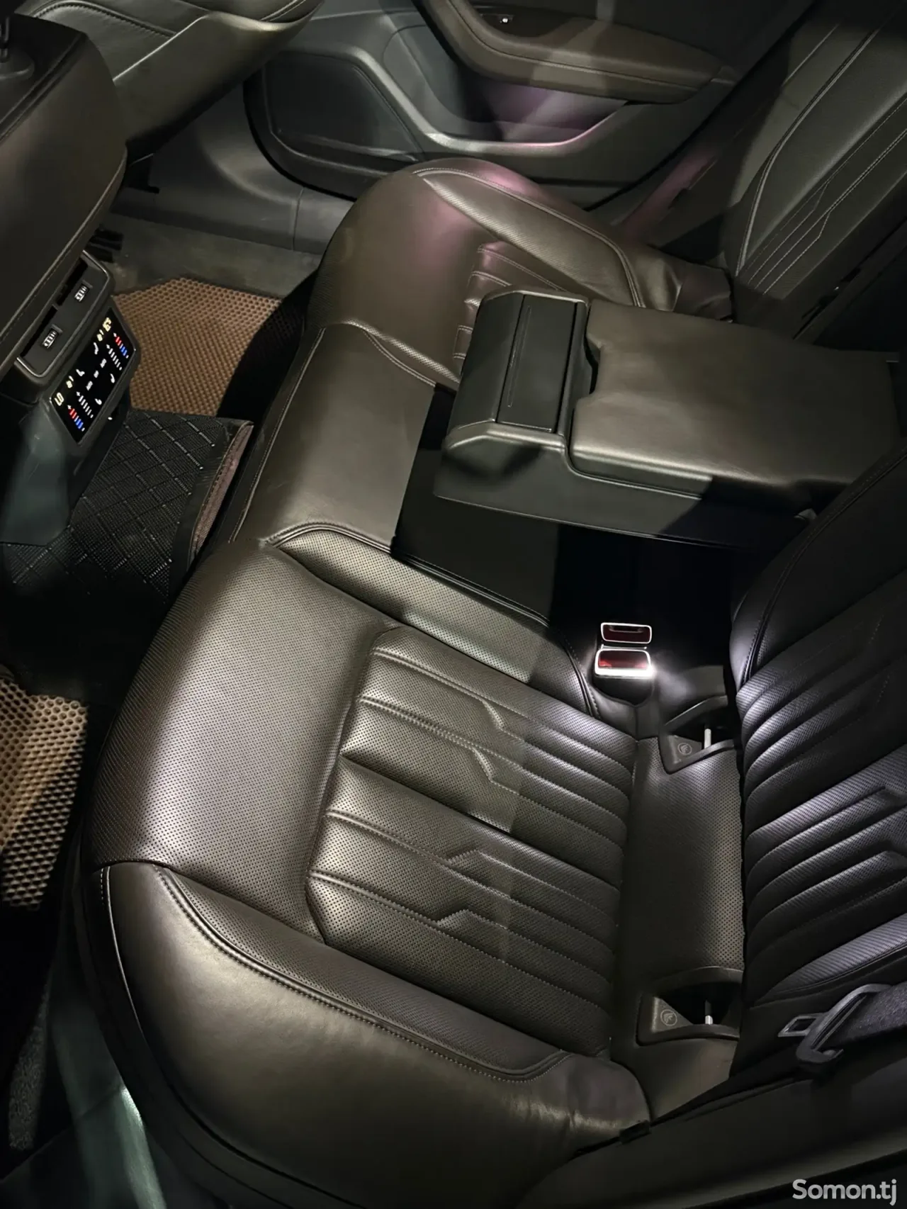 Audi A7 2021 · 3.0 AT