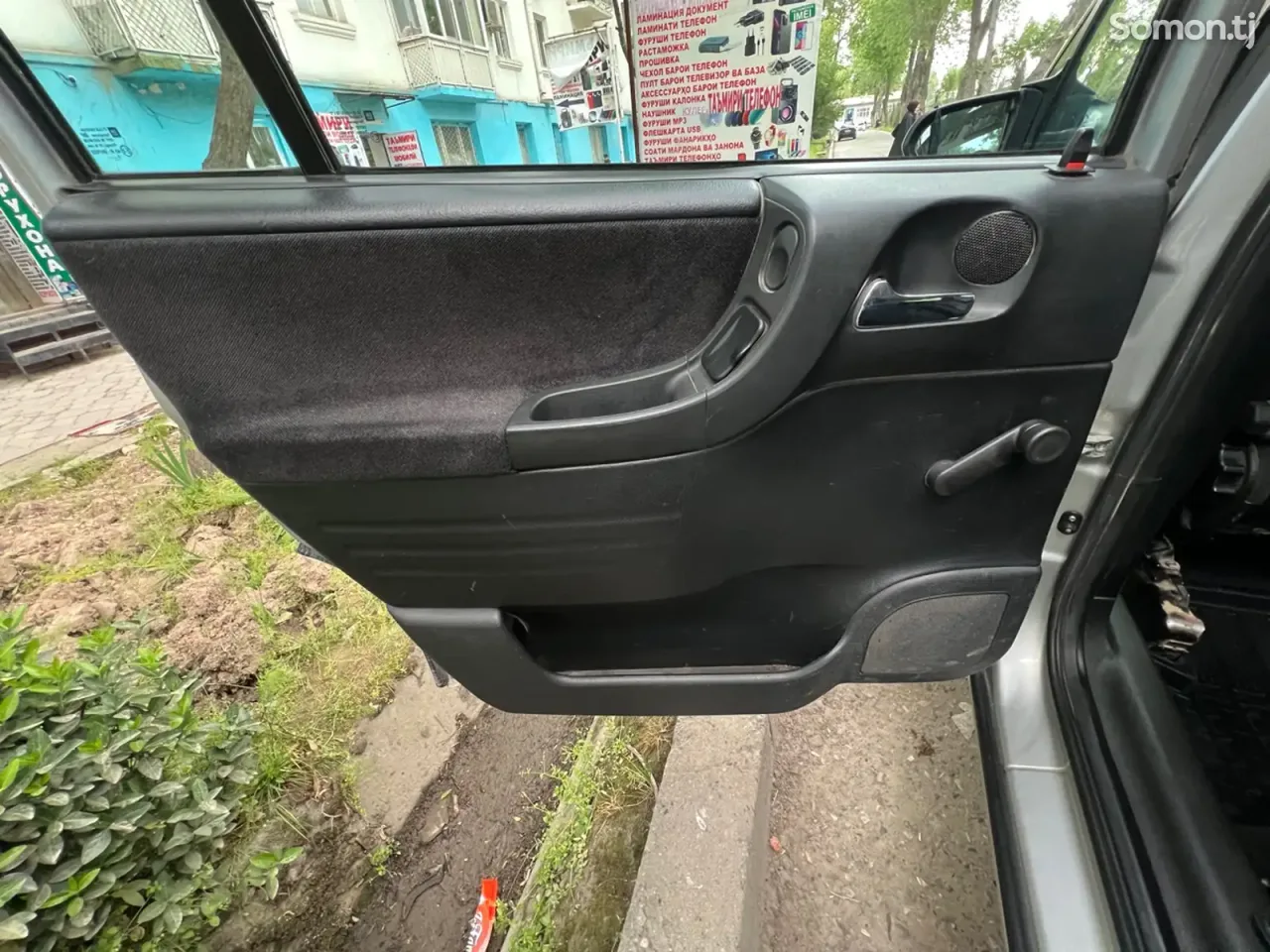 Opel Zafira 2000 · 1.8 MT
