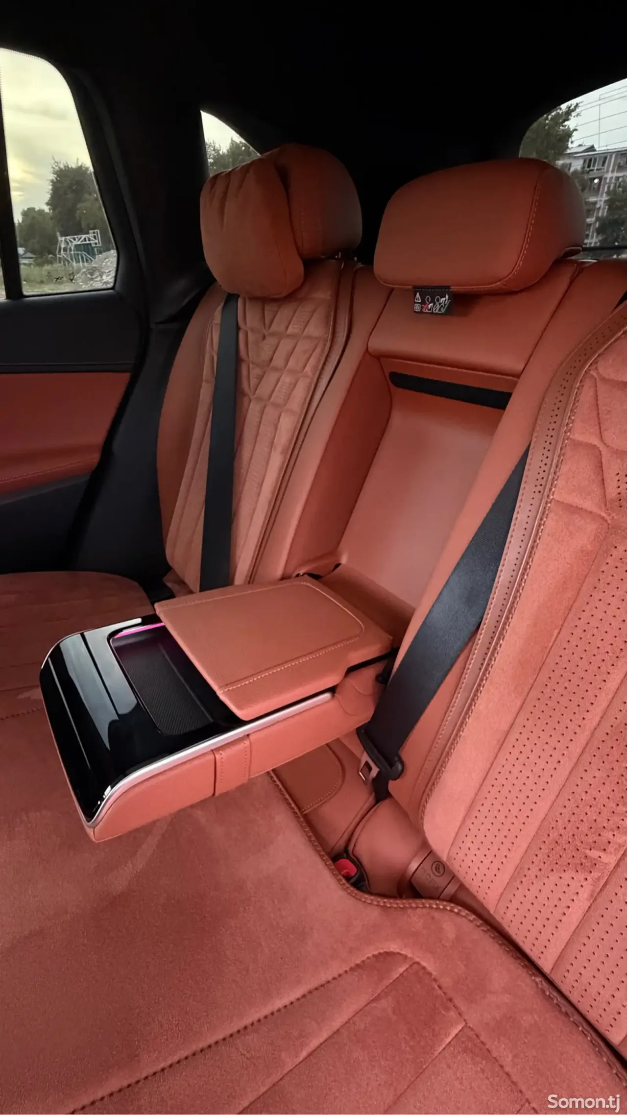 Mercedes-Benz GLC class 2025 · 3.0 AT