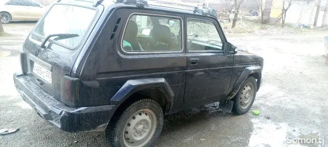 Lada (ВАЗ) Нива 2015 · 1.7 MT