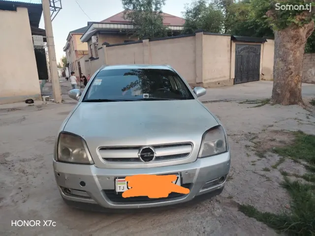 Opel Signum 2003 · 2.2 MT
