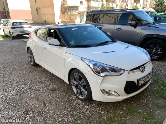 Hyundai Veloster 2012 · 1.6 AT
