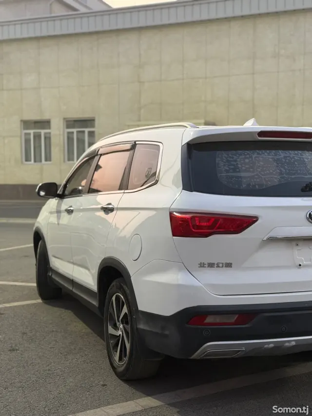 BAIC X7 2018 · 1.6 AT