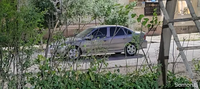 Opel Vectra B 2001 · 1.8 MT