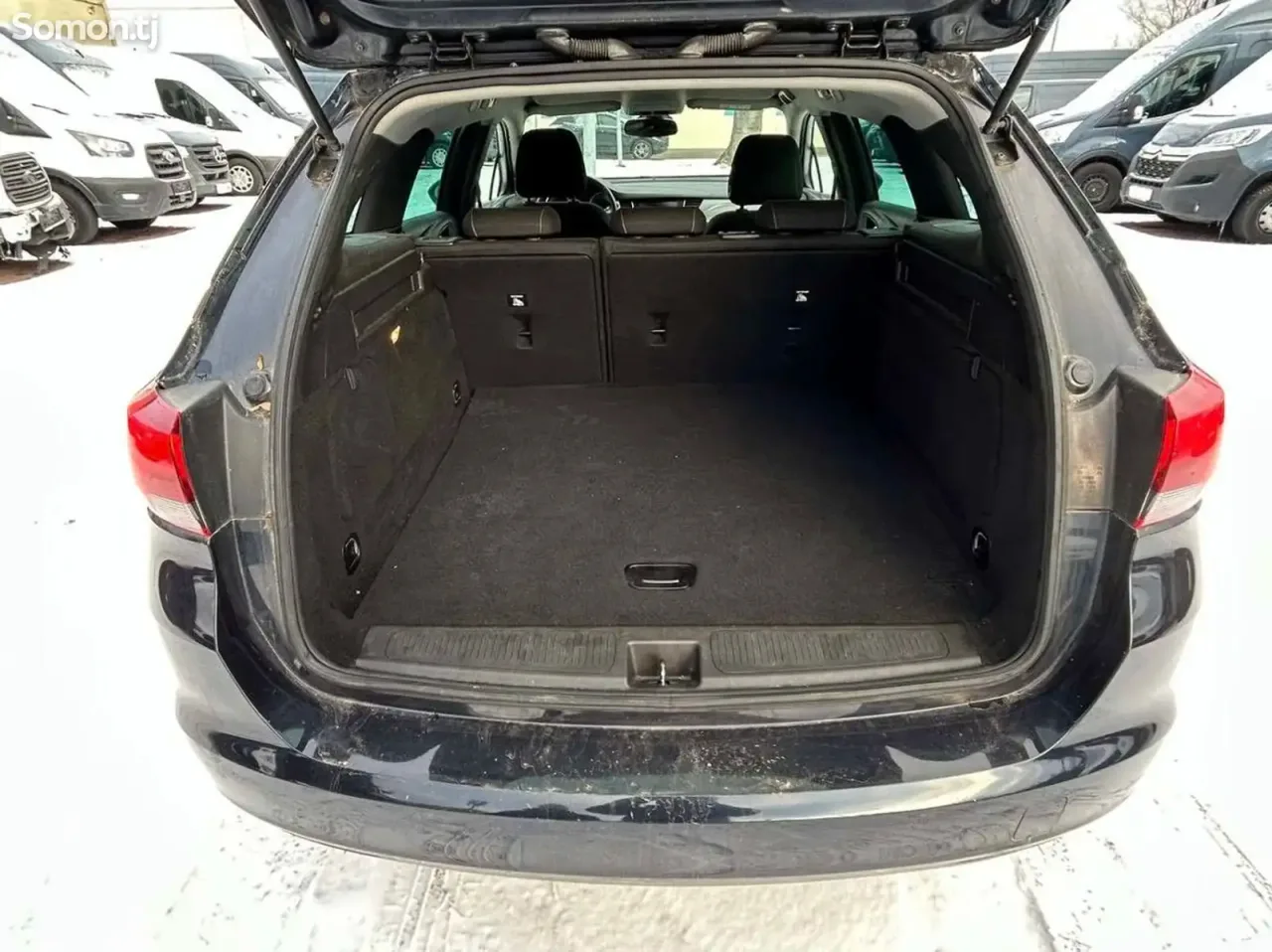 Opel Astra K 2019 · 1.0 MT