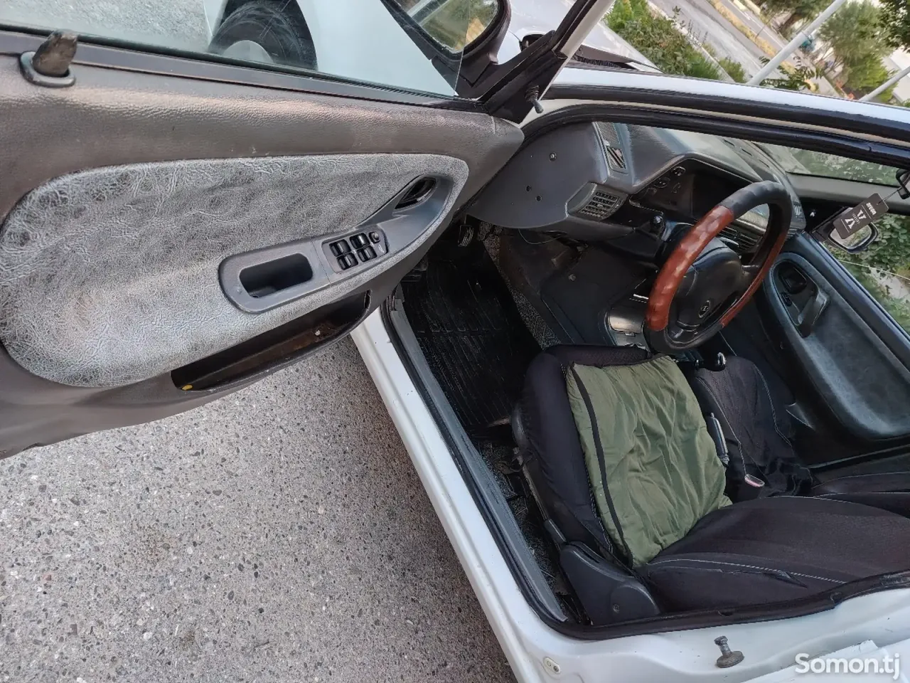 Daewoo Nexia 1996 · 1.5 MT