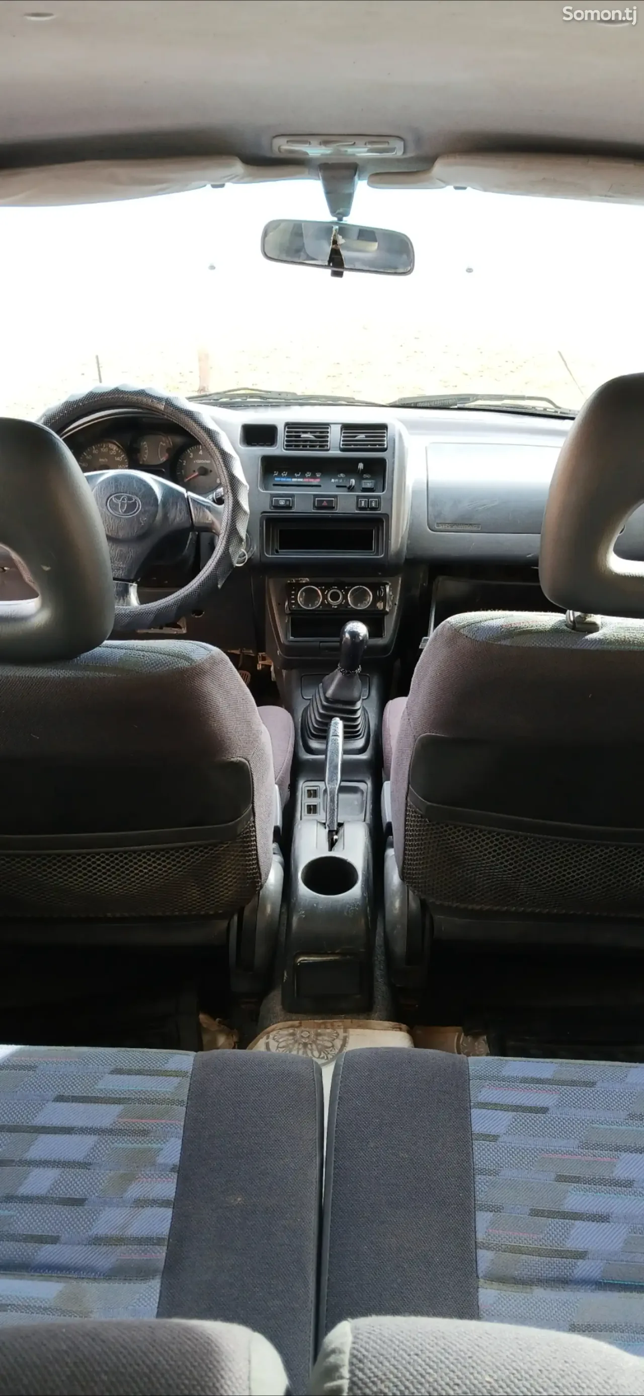 Toyota RAV 4 1998 · 1.8 MT