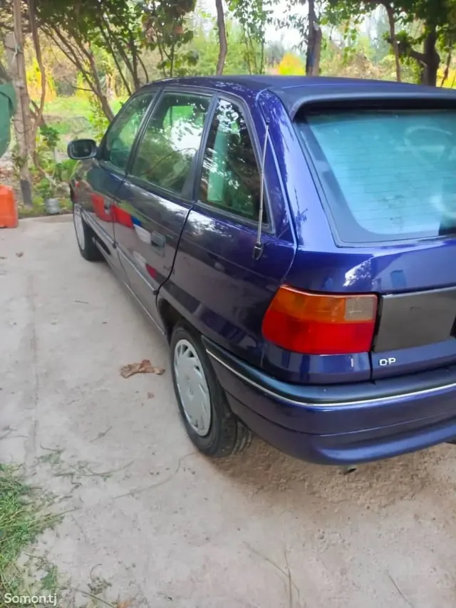 Opel Astra F 1997 · MT