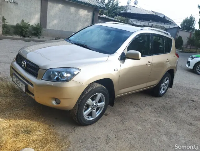 Toyota RAV 4 2007 · 2.4 AT