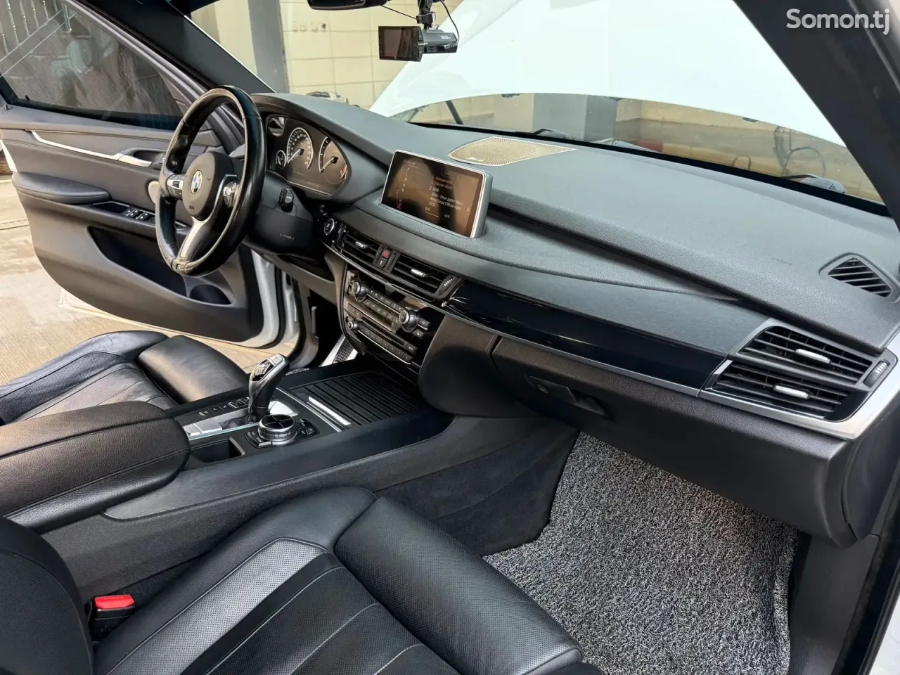 BMW X5 M 2015 · 3.0 AT