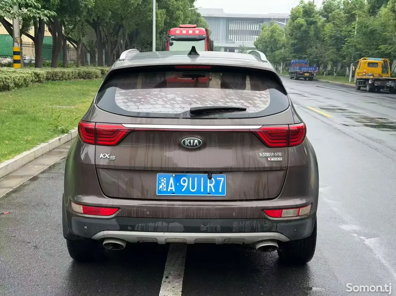 Kia K5 2016 · 1.6 AT