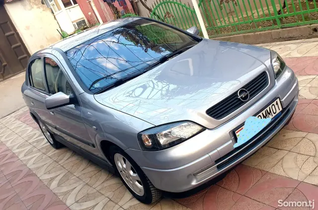 Opel Astra G 2001 · 1.8 AT