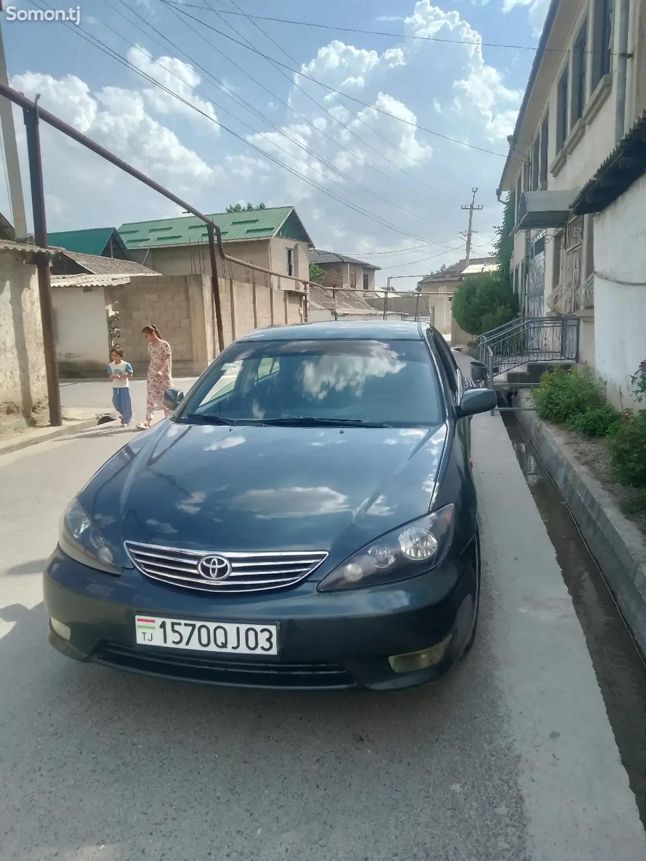 Toyota Camry 2003 · 2.4 AT