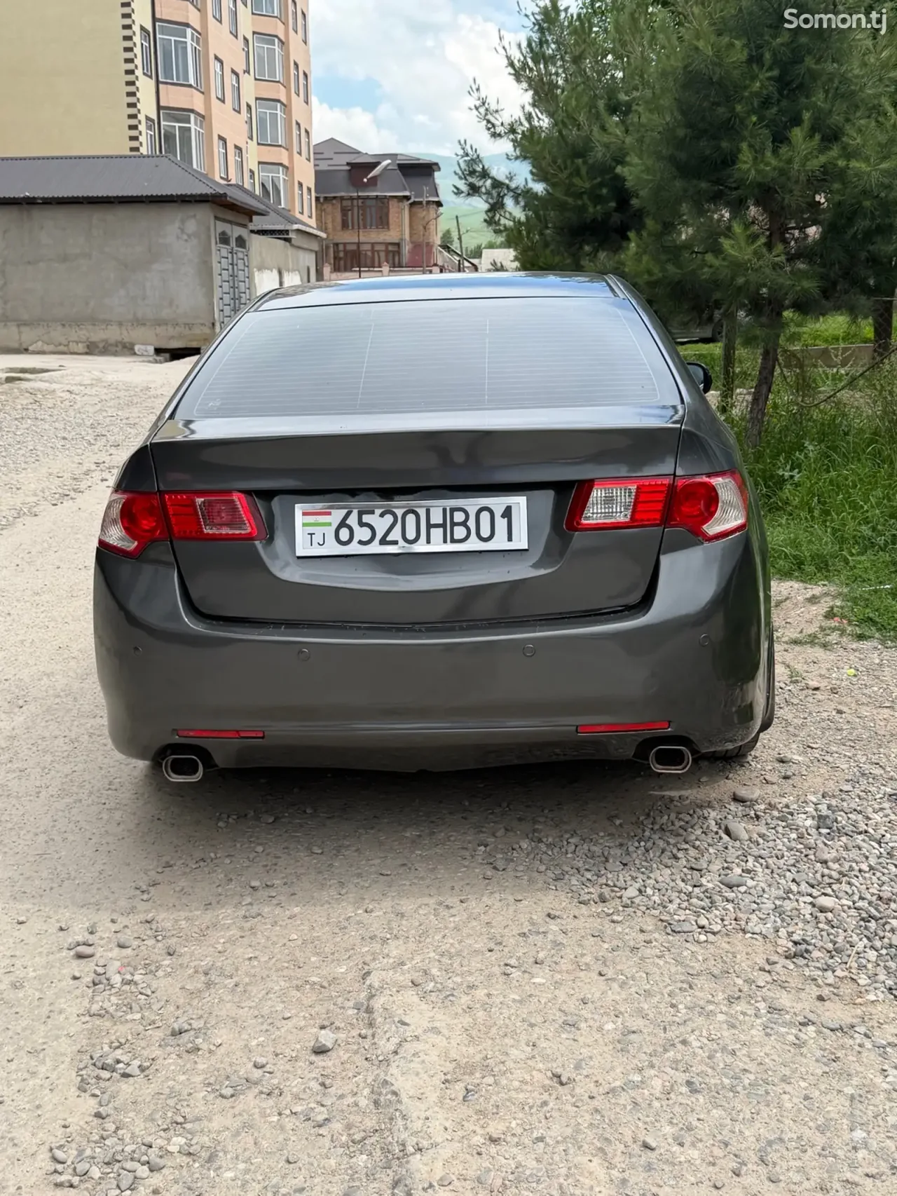 Honda Accord 2012 · 2.4 AT