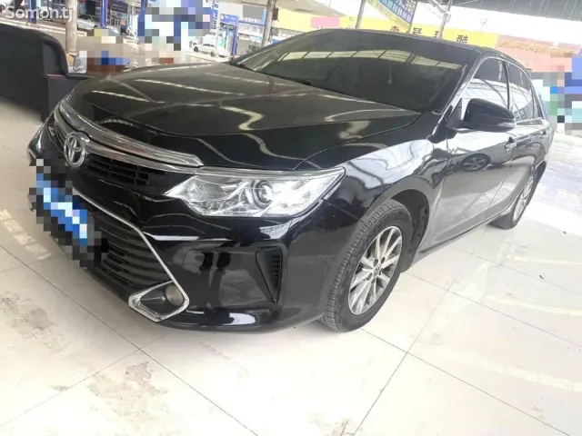 Toyota Camry 2016 · 2.0 AT