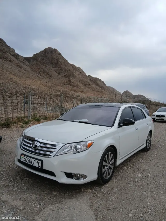 Toyota Avalon 2011 · 3.5 AT