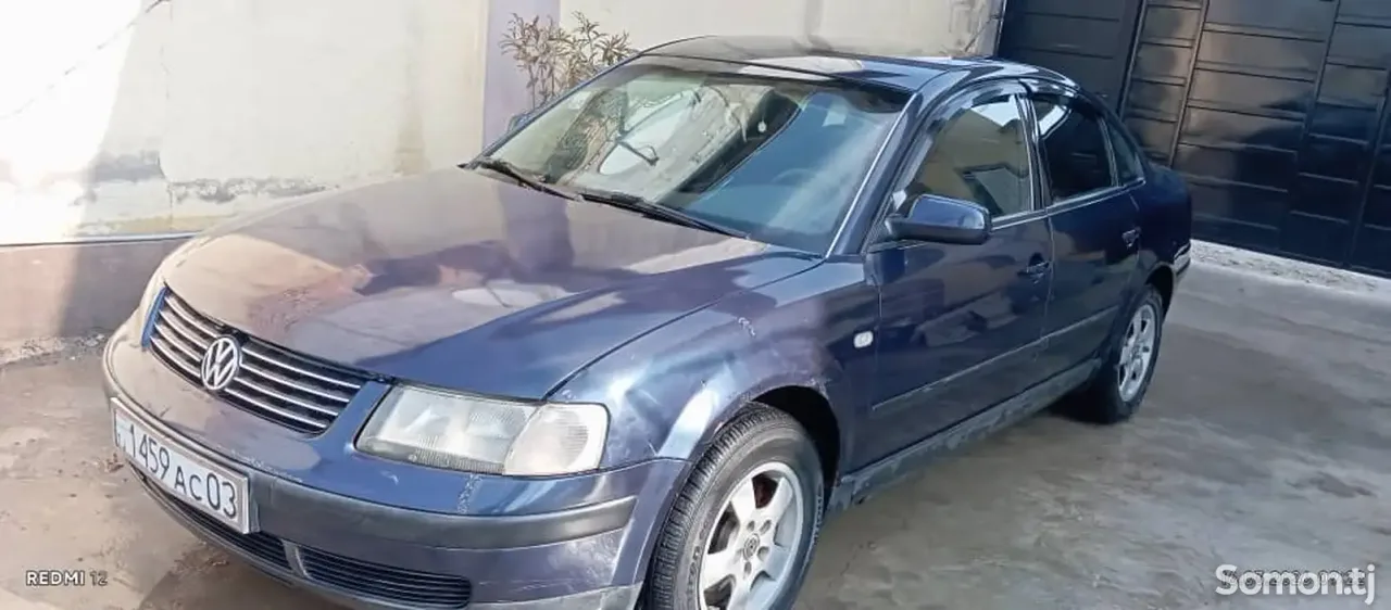 Volkswagen Passat 1998 · 1.6 MT
